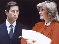 30 bức ảnh ít biết về cuộc đời Công nương Diana yểu mệnh - ảnh 9