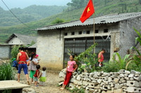 Ngày hè của trẻ em người Mông ảnh 1