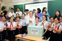 Bộ trưởng Phùng Xuân Nhạ: Quảng Ninh cần tiên phong phát triển giáo dục thông minh ảnh 7 Bộ trưởng Phùng Xuân Nhạ: Quảng Ninh cần tiên phong phát triển giáo dục thông minh ảnh 7