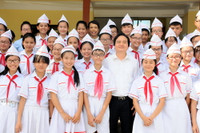 Bộ trưởng Phùng Xuân Nhạ: Quảng Ninh cần tiên phong phát triển giáo dục thông minh ảnh 9 Bộ trưởng Phùng Xuân Nhạ: Quảng Ninh cần tiên phong phát triển giáo dục thông minh ảnh 9