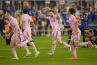 Messi tri ân Inter Miami sau trận đấu cuối cùng mùa giải 2023