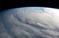 Ảnh mây đẹp lạ thường nhìn từ Trạm không gian quốc tế ảnh 7