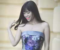 Vẻ đẹp “tỏa nắng” của 10 nữ sinh hot nhất Đại học Phương Đông - Ảnh 5