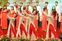 Vườn ươm thời hoa lửa trĩu nặng tình yêu thương ảnh 6 Vườn ươm thời hoa lửa trĩu nặng tình yêu thương ảnh 6