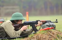 Học sinh trổ tài xạ thủ ảnh 8