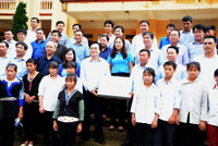 Bộ trưởng Phùng Xuân Nhạ: Phải chuẩn bị cho trường vùng lũ bước vào năm học mới với tâm thế tốt nhất ảnh 4 Bộ trưởng Phùng Xuân Nhạ: Phải chuẩn bị cho trường vùng lũ bước vào năm học mới với tâm thế tốt nhất ảnh 4
