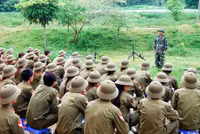 Sinh viên Tây Bắc trong màu áo lính ảnh 2