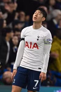 Gục ngã trước Chelsea, Tottenham xa rời vé dự Champions League 