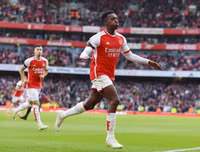 Chùm ảnh Arsenal thắng tưng bừng, Chelsea thua tủi hổ 