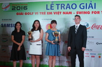 1,5 tỷ đồng hỗ trợ HSSV nghèo vượt khó, học giỏi ảnh 3 1,5 tỷ đồng hỗ trợ HSSV nghèo vượt khó, học giỏi ảnh 3