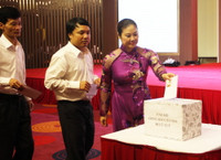 Bộ trưởng Phùng Xuân Nhạ giao nhiệm vụ năm học cho Giáo dục Tiểu học ảnh 4 Bộ trưởng Phùng Xuân Nhạ giao nhiệm vụ năm học cho Giáo dục Tiểu học ảnh 4