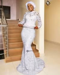 Chùm ảnh cựu sao Liverpool kết hôn với cô dâu kém 13 tuổi