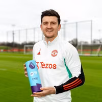 Ten Hag bị mỉa mai vì được vinh danh HLV hay nhất tháng 