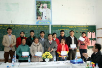 Trường ĐH Sư phạm Thái Nguyên “Tặng hoa nhà giáo vùng cao” ảnh 6 Trường ĐH Sư phạm Thái Nguyên “Tặng hoa nhà giáo vùng cao” ảnh 6