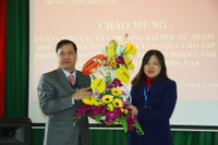 Trường ĐH Sư phạm Thái Nguyên “Tặng hoa nhà giáo vùng cao” ảnh 1 Trường ĐH Sư phạm Thái Nguyên “Tặng hoa nhà giáo vùng cao” ảnh 1