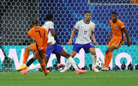 Chùm ảnh: Mbappe không thi đấu, tuyển Pháp bế tắc trước Hà Lan 