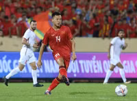 Giá nhiều cầu thủ Việt Nam tăng vọt thời HLV Troussier