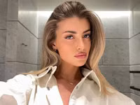 Hé lộ danh tính ‘cô nàng bí ẩn cực’ xinh’ bên cạnh sao Man Utd 