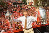 Top 5 HLV và 5 cầu thủ ảnh hưởng nhất Ngoại hạng Anh 