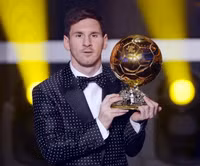 Chủ nhân Quả bóng Vàng: Người giàu 'nứt đố đổ vách', người nợ nần chồng chất