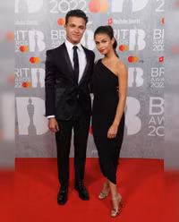 Siêu mẫu bạn gái cũ tay đua F1 khoe hình 'bỏng mắt'