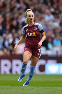 Fan điêu đứng trước loạt ảnh của nữ cầu thủ ‘quyến rũ nhất’ bóng đá Anh 