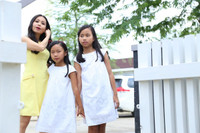 Khoảnh khắc hạnh phúc của Cẩm Ly bên chồng và hai con gái ảnh 6