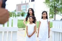 Khoảnh khắc hạnh phúc của Cẩm Ly bên chồng và hai con gái ảnh 7