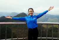 Hoa khôi Sư phạm tỏa sáng trên Cao nguyên đá Đồng Văn ảnh 11