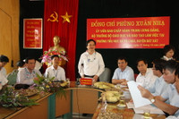 Bộ trưởng Phùng Xuân Nhạ thăm những trường học khó khăn nhất tỉnh Lào Cai ảnh 5