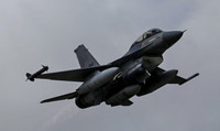 Nhận định khu vực đầu tiên chiến đấu cơ F-16 tấn công