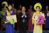 Hội thi “Nữ giáo viên với văn hóa công sở” tỉnh Quảng Ninh thành công tốt đẹp ảnh 2 Hội thi “Nữ giáo viên với văn hóa công sở” tỉnh Quảng Ninh thành công tốt đẹp ảnh 2