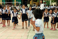 Cho tôi xin một vé đi tuổi thơ ảnh 6