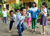 Cho tôi xin một vé đi tuổi thơ ảnh 2