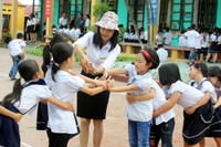 Cho tôi xin một vé đi tuổi thơ ảnh 7