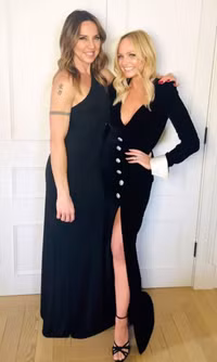 Beckham khiến bà xã Victoria cảm động trong tiệc sinh nhật