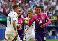 Chùm ảnh: Đội bóng đầu tiên vượt qua vòng bảng EURO 2024 