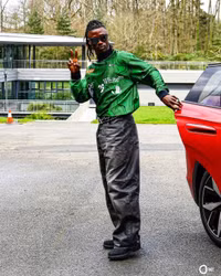 Choáng với phong cách thời trang sành điệu của dàn sao tuyển Pháp 