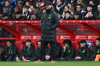  Thua Liverpool phút 99, ông chủ Nottingham ‘hỏi tội’ trọng tài