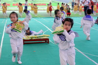 Hội khỏe bé mầm non: Đôi mắt tròn xinh, đôi chân nhanh nhẹn ảnh 6