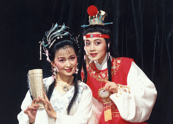 Bà từng thể hiện vai Giả Bảo Ngọc trên sân khấu. Nu dien vien xuat hien 3 phut o 'Tay Du Ky 1986' dat gia the nao? hinh anh 2 ma_lan2.gif