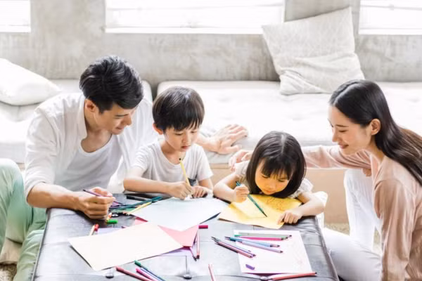 Sự khác nhau về giá trị của các thành viên trong gia đình cũng là nguyên nhân dẫn đến những quan điểm khác nhau về mục tiêu, phương pháp và kỳ vọng trong giáo dục. (Ảnh: ITN)