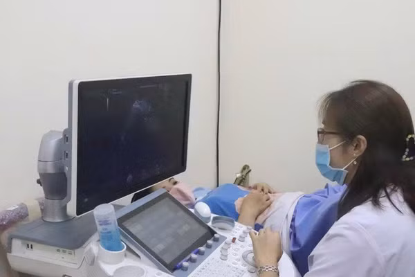 Sàng lọc trước sinh giúp mẹ tròn con khỏe. Ảnh: BVPSHP