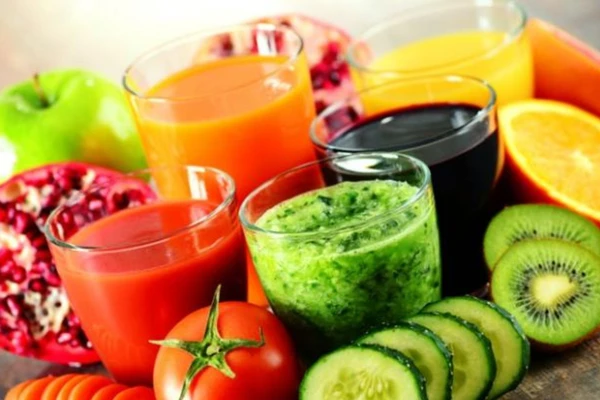 Các nghiên cứu phát hiện chỉ uống nước ép trong vòng ba ngày ngắn ngủi, tác hại gây ra còn lớn hơn lợi ích. (Ảnh: ITN)