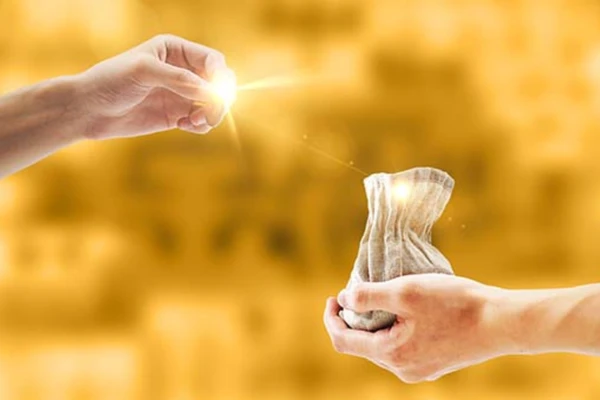 Mất mát tiền tài đôi khi là thử thách thái độ của chúng ta đối với vật chất. (Ảnh: ITN)