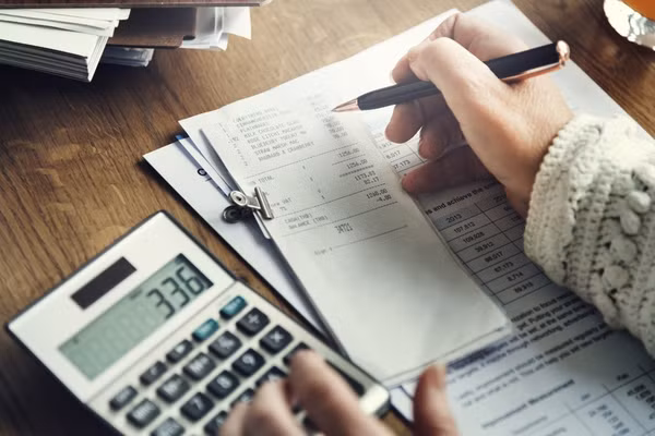 Tử vi 12 cung hoàng đạo ngày 2/8: Bạch Dương cân nhắc chi tiêu, đề phòng ‘cháy túi’