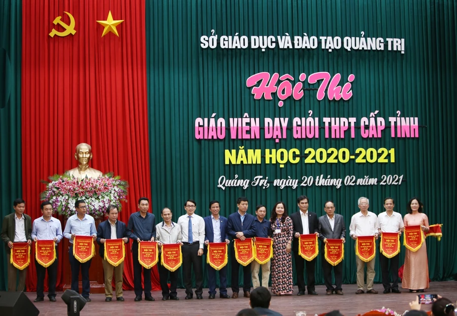 Hội thi giáo viên dạy giỏi sẽ góp phần nâng cao hiệu quả sinh hoạt chuyên môn và đẩy mạnh các phong trào thi đua dạy và học