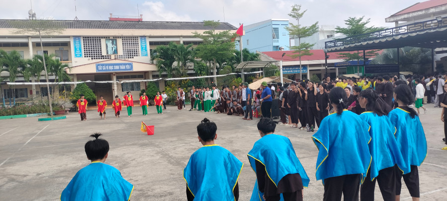 Trò chơi Cướp cờ. Trò chơi Cướp cờ.