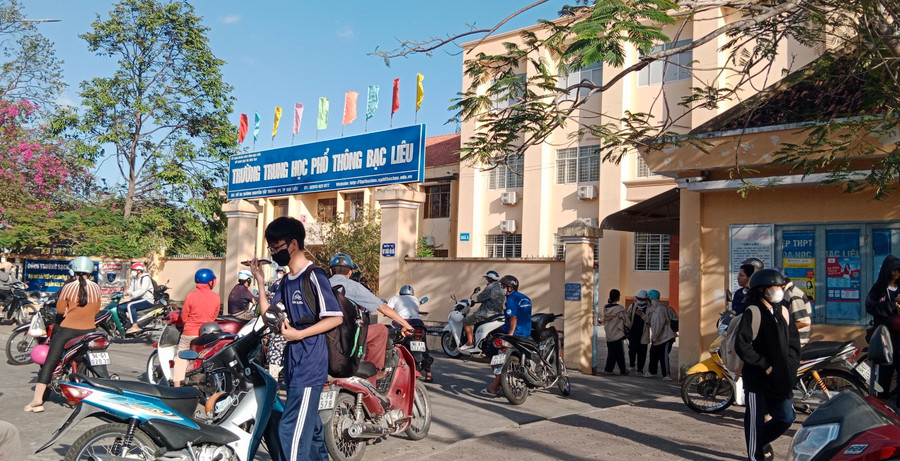 Trường THPT Bạc Liêu.