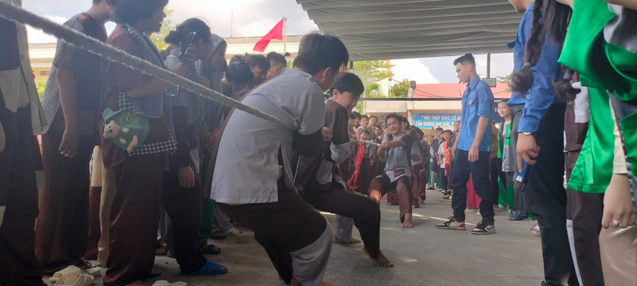 Trò chơi Kéo co. Trò chơi Kéo co.